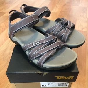 New Teva Purple Tirra Sandals, women’s 8